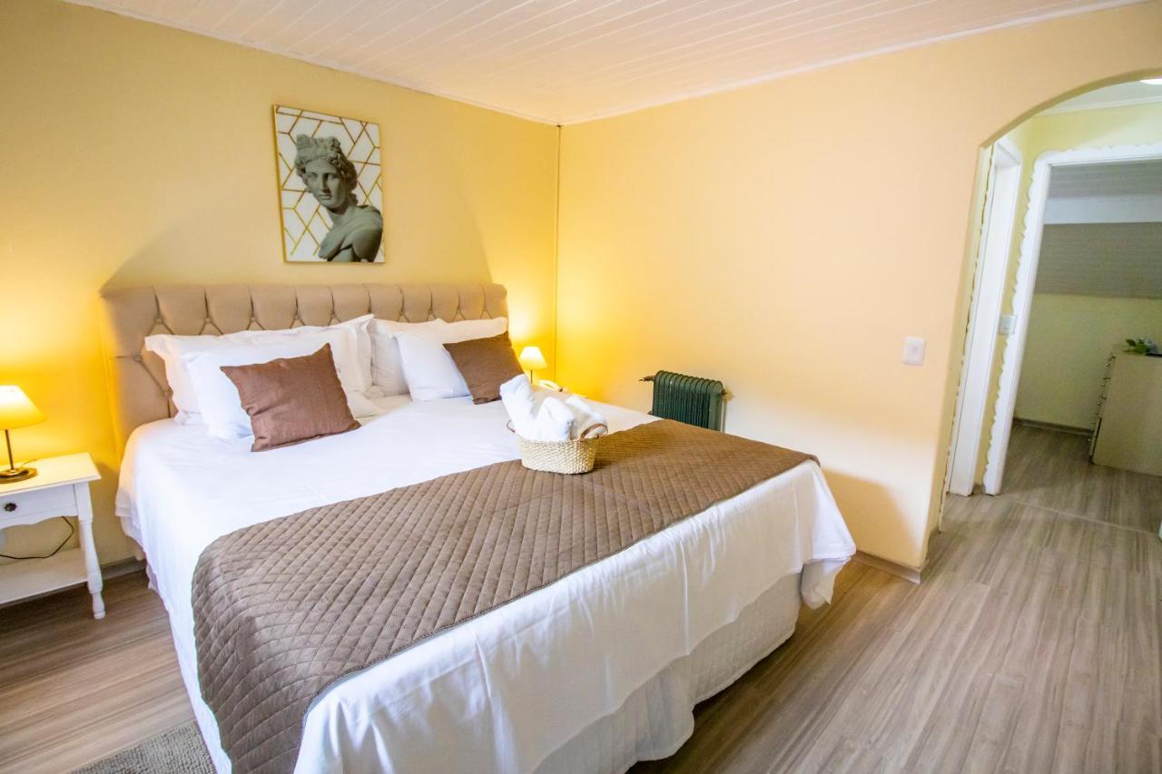 Village Hotel 3*